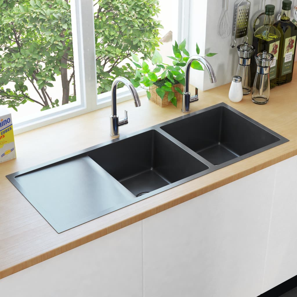 Handmade Kitchen Sink With Strainer Stainless Steel 145080
